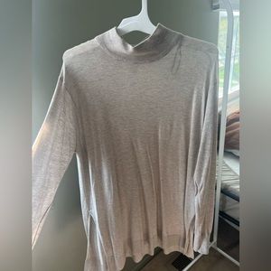 H&M long sleeve turtle neck knit tunic